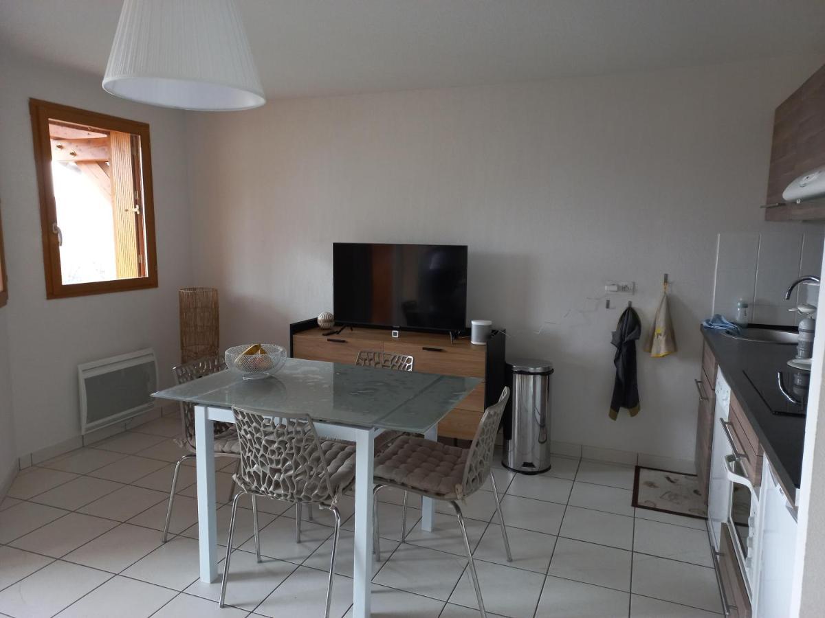 Appartement Offrant Une Magnifique Vue Des Montagnes Saint-Leger-les-Melezes Εξωτερικό φωτογραφία